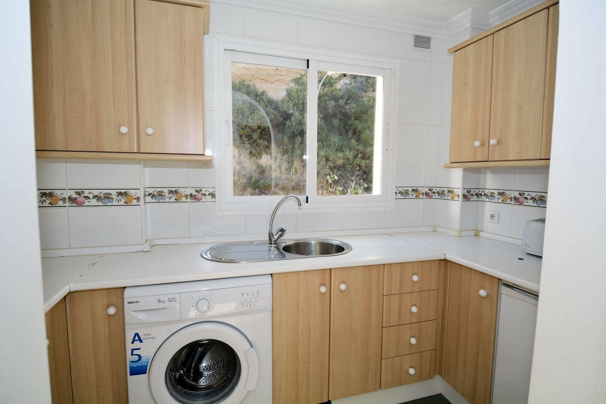 Apartamentos Hc Burriana Playa Nerja Esterno foto